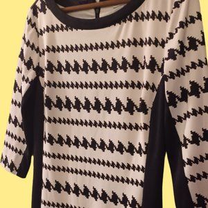 Sandra Darren Black and Cream Abstract Print Dress Size 14